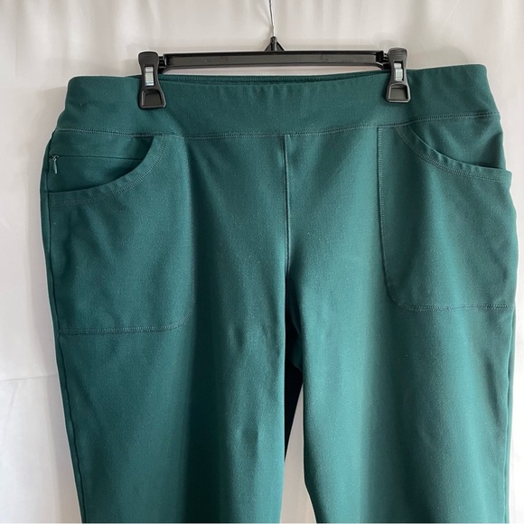 Lands' End Women’s Green XLP Flare-Leg Pants Active Comfy Pull-On Athleisure - Picture 2 of 6